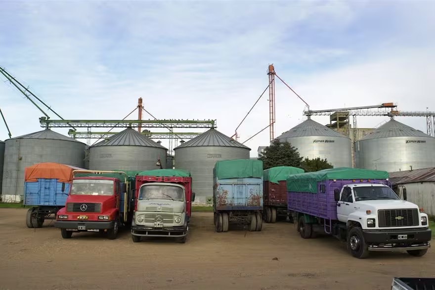 Suba del gasoil y fertilizantes: la guerra en Medio Oriente encarece hasta 11% los costos agrícolas